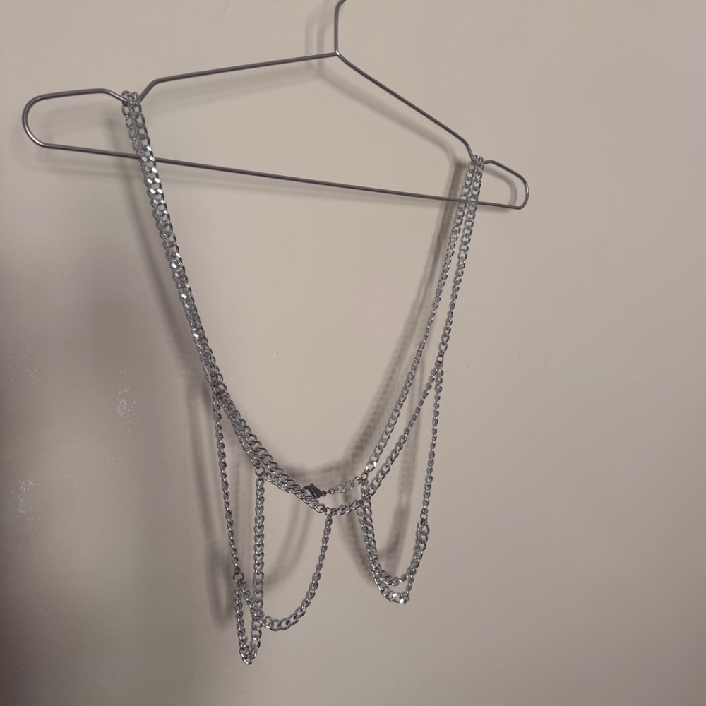 Chain Bra - Picture 3 of 4